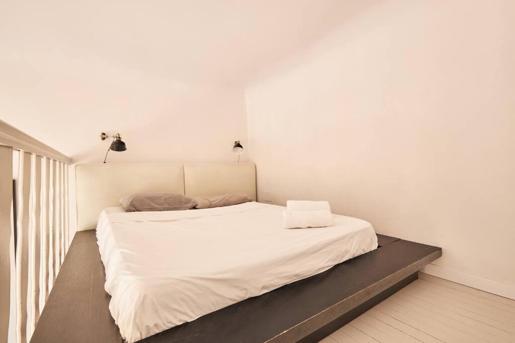 Apartamento Con Encanto En Sol - Madrid #C Экстерьер фото
